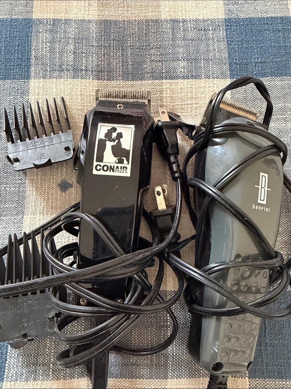 Black & Gray Corded Hair Clippers with Guide Combs